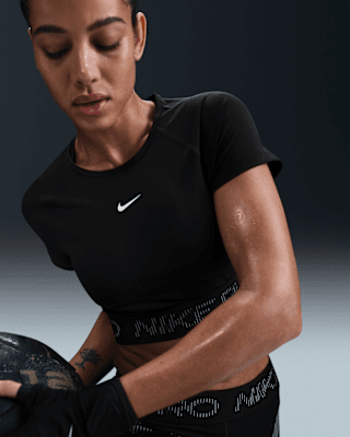 Nike Pro Women's Mid-Rise 3